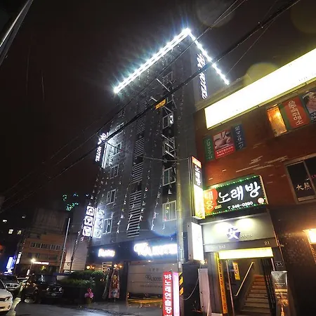 Wa Hotel-2